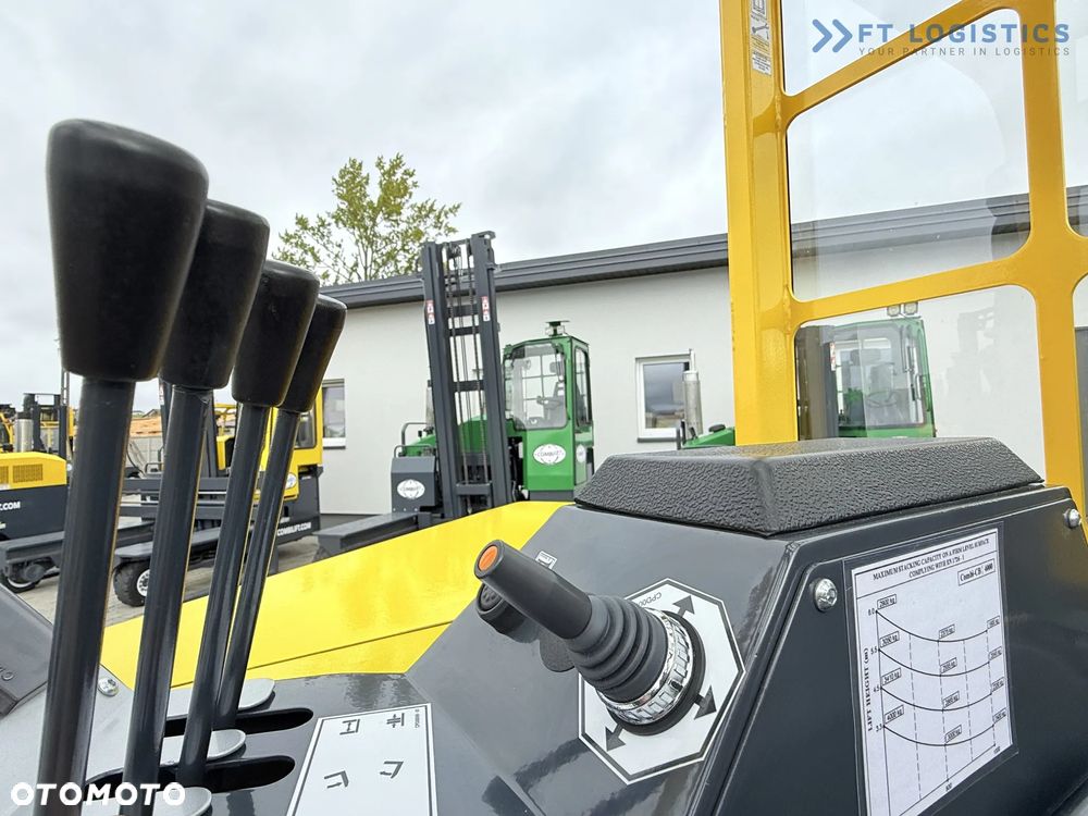 Combilift WÓZEK CZTEROKIERUNKOWY - WIELOKIERUNKOWY / CB4000 / GAS / TRIPLEX 5200MM / WOLNY SKOK / POZYCJONER WIDEŁ / PRZESUW WIDEŁ / STAN IDEALNY / Szeroka oferta wózków czterokierunkowych i bocznych, dopasowanych do różnorodnych potrzeb i zastosowań - 39