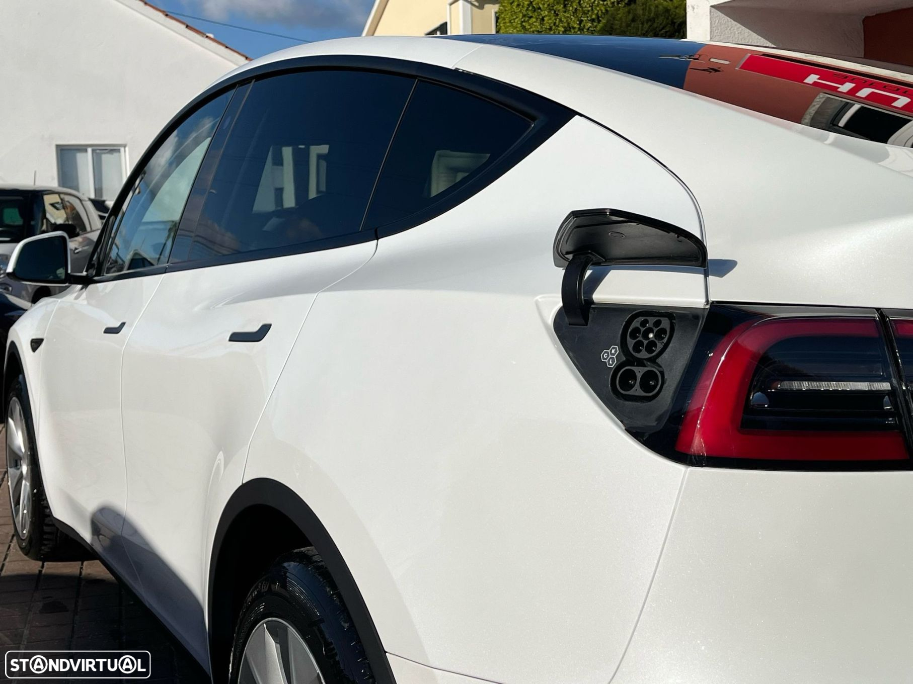 Tesla Model Y Tração Traseira - 2