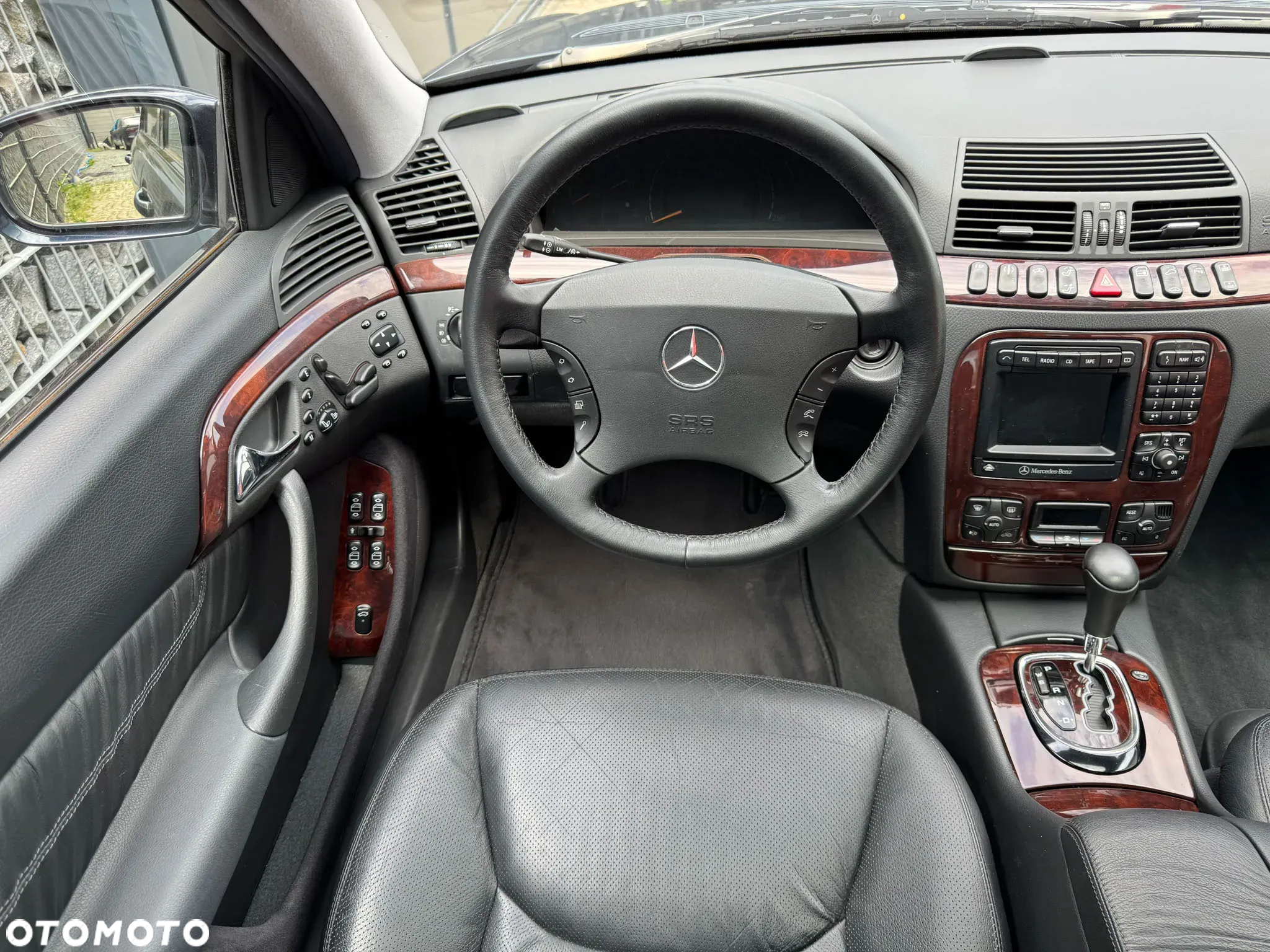Mercedes-Benz Klasa E 320 4Matic Automatik Elegance - 24