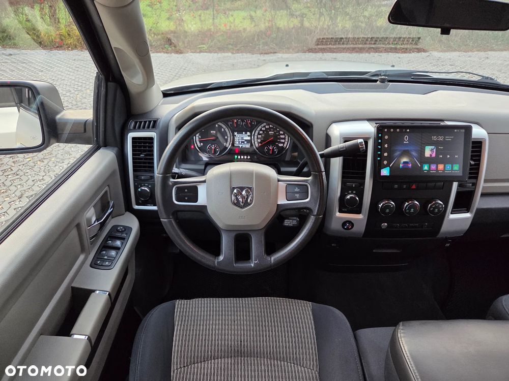 Dodge RAM 4.7 4x4 - 10