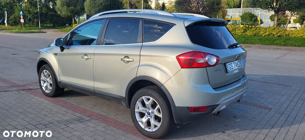 Ford Kuga 2.0 TDCi Titanium - 4