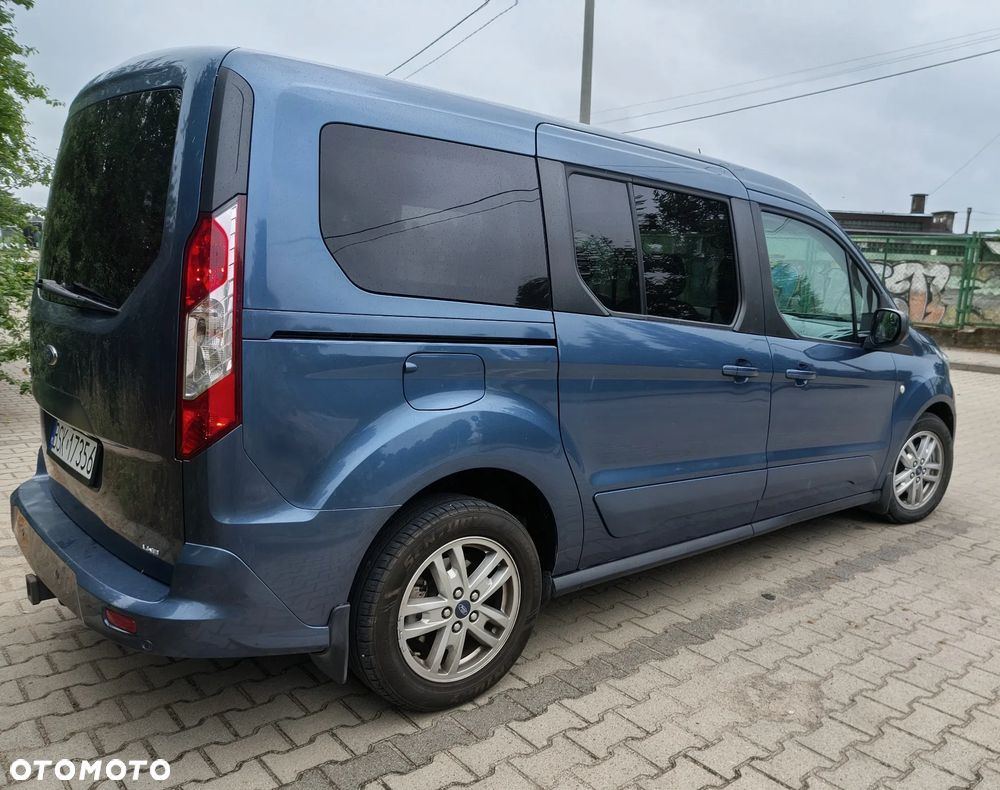 Ford Tourneo Connect Grand - 14