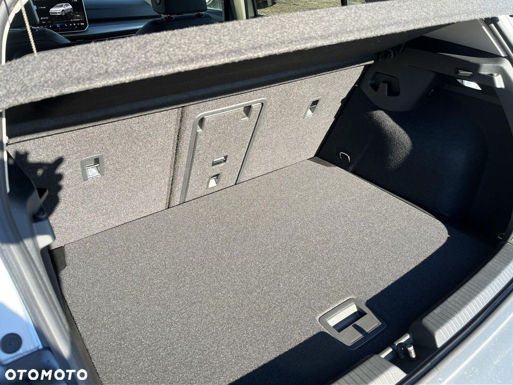 Volkswagen Golf - 36