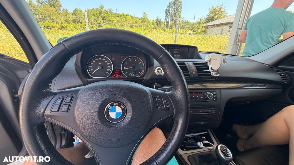 BMW Seria 1 116i - 15