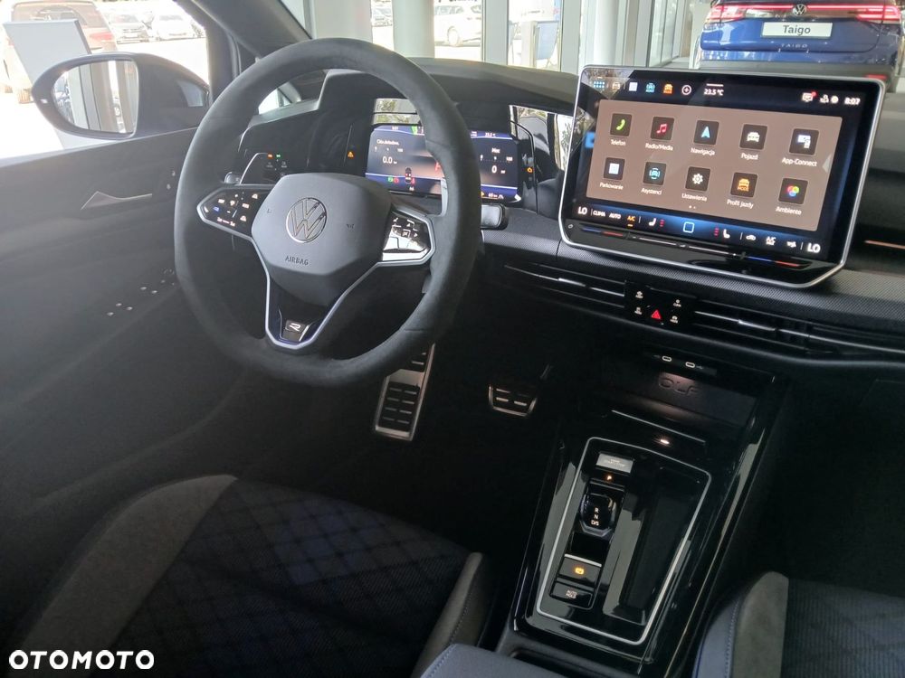 Volkswagen Golf 2.0 TSI 4Motion R DSG - 11