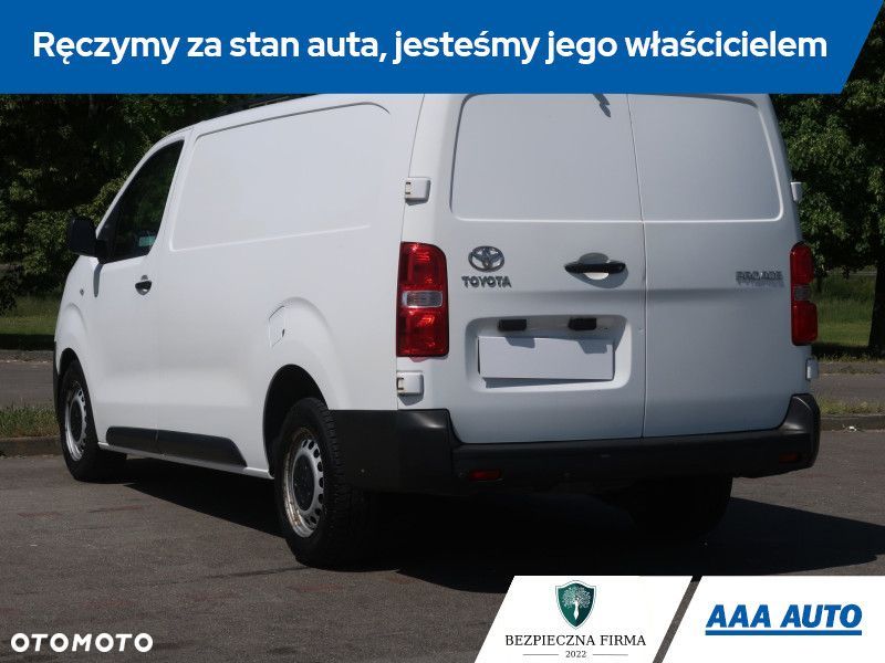 Toyota proace - 6