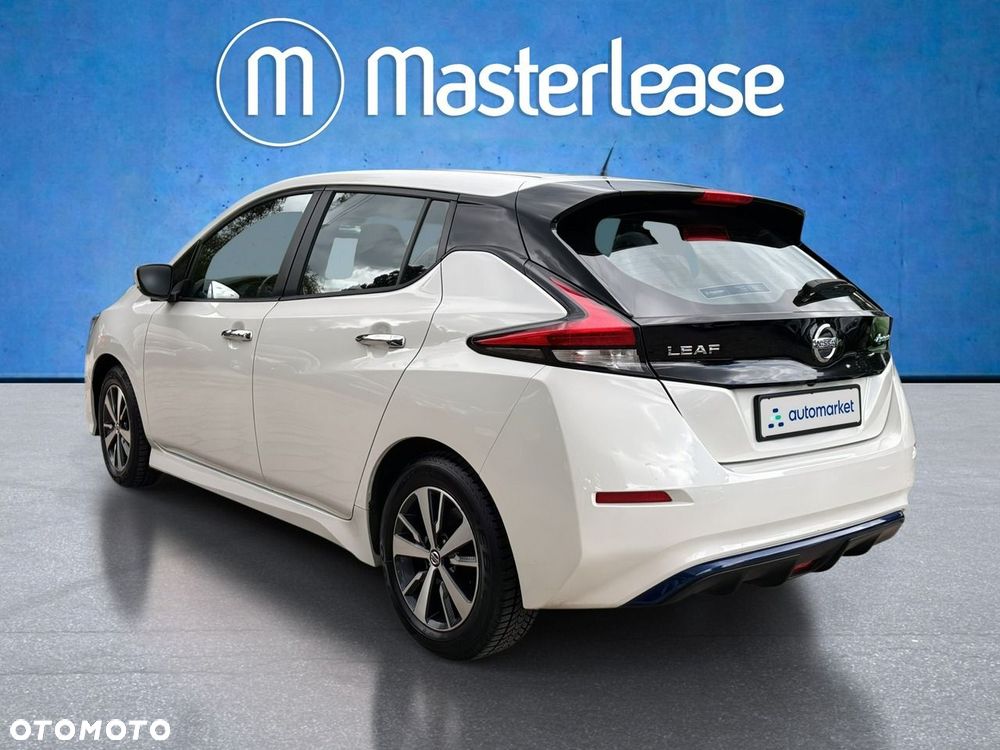 Nissan Leaf - 7