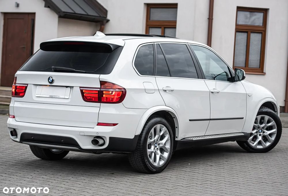 BMW X5 xDrive35i Edition Exclusive - 13