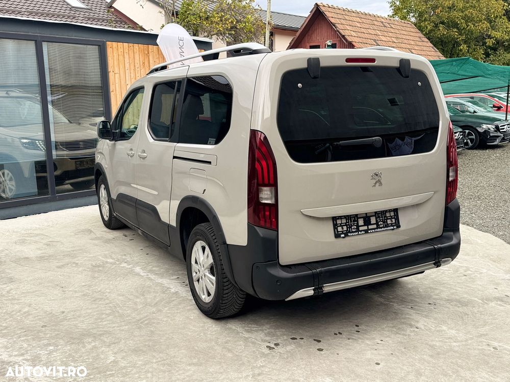 Peugeot Rifter - 3