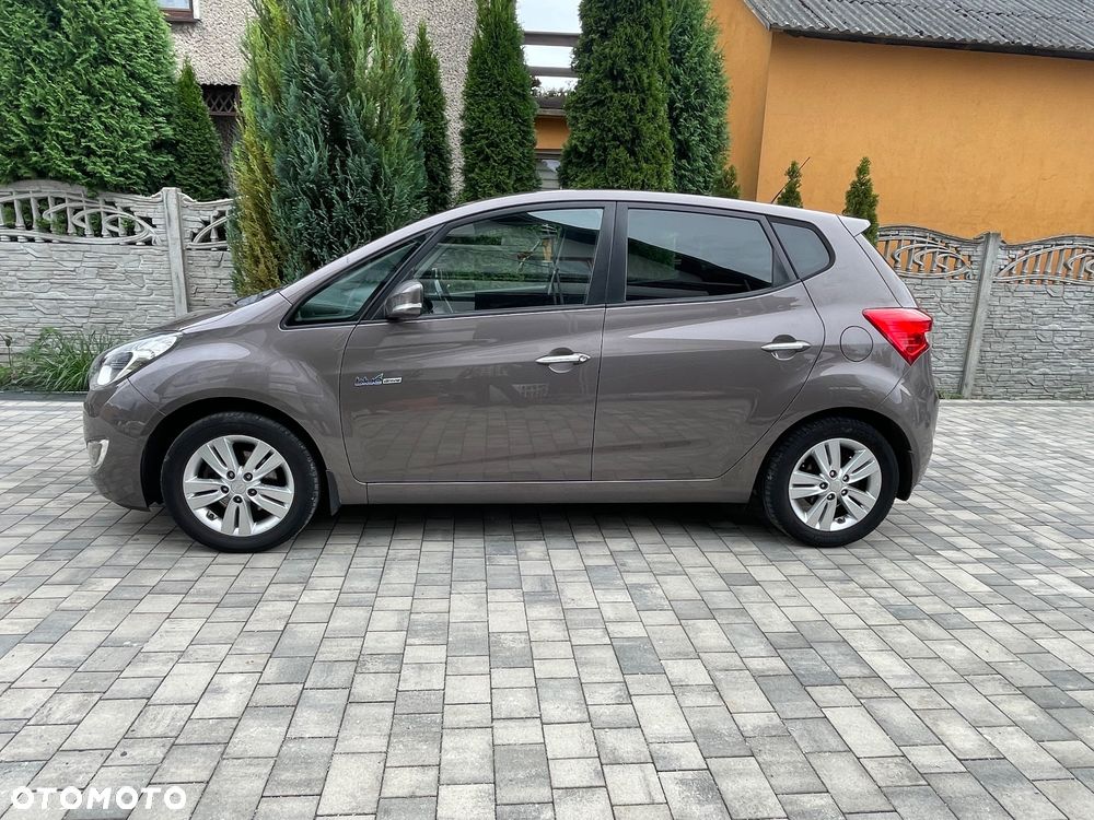 Hyundai ix20 1.4 Trend - 20