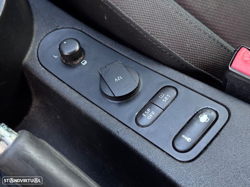 SEAT Leon 2.0 TDI Sport Up - 13