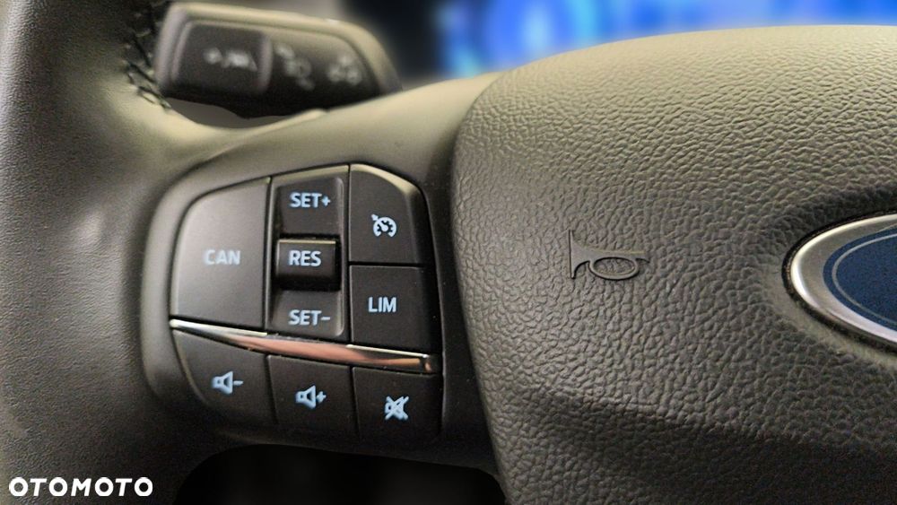 Ford Focus 1.0 EcoBoost mHEV Titanium X - 21