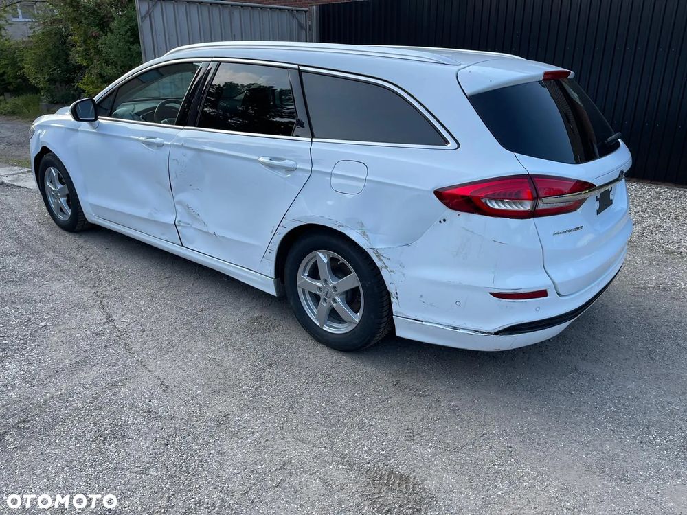 Ford Mondeo 2.0 TDCi Titanium PowerShift - 28