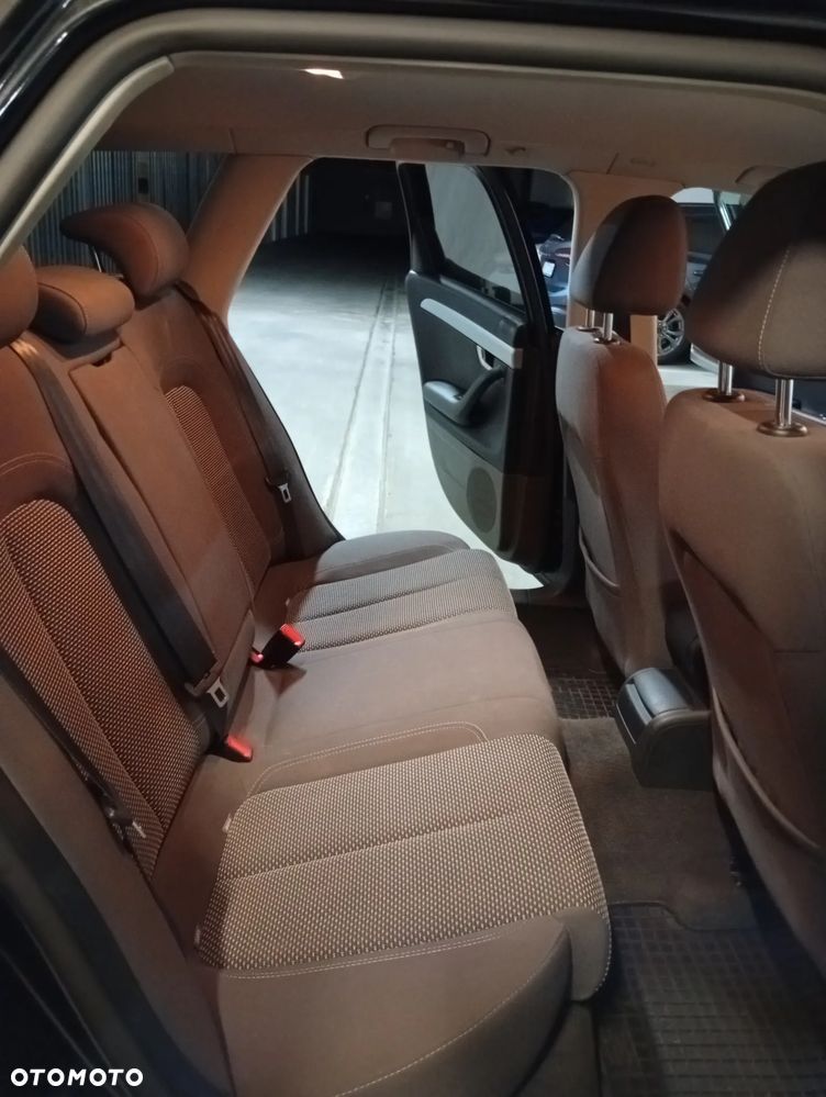 Seat Exeo 2.0 TDI CR Multitronic Style - 30