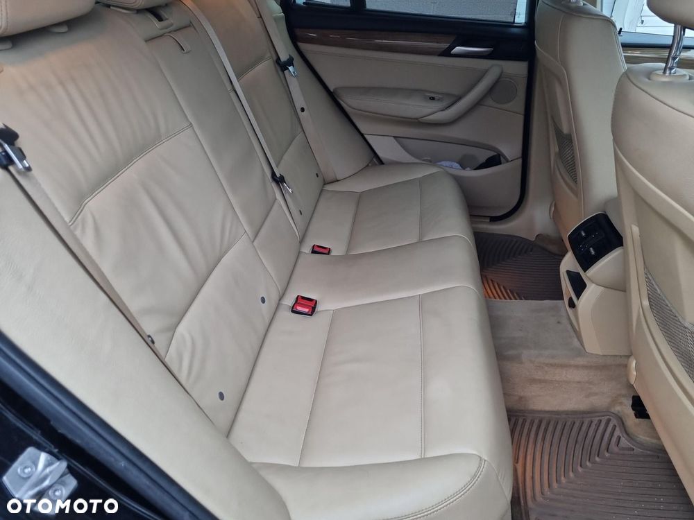 BMW X3 35i xDrive - 11