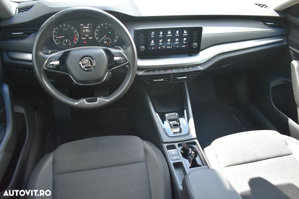 Skoda Octavia 2.0 TDI DSG Ambition - 19