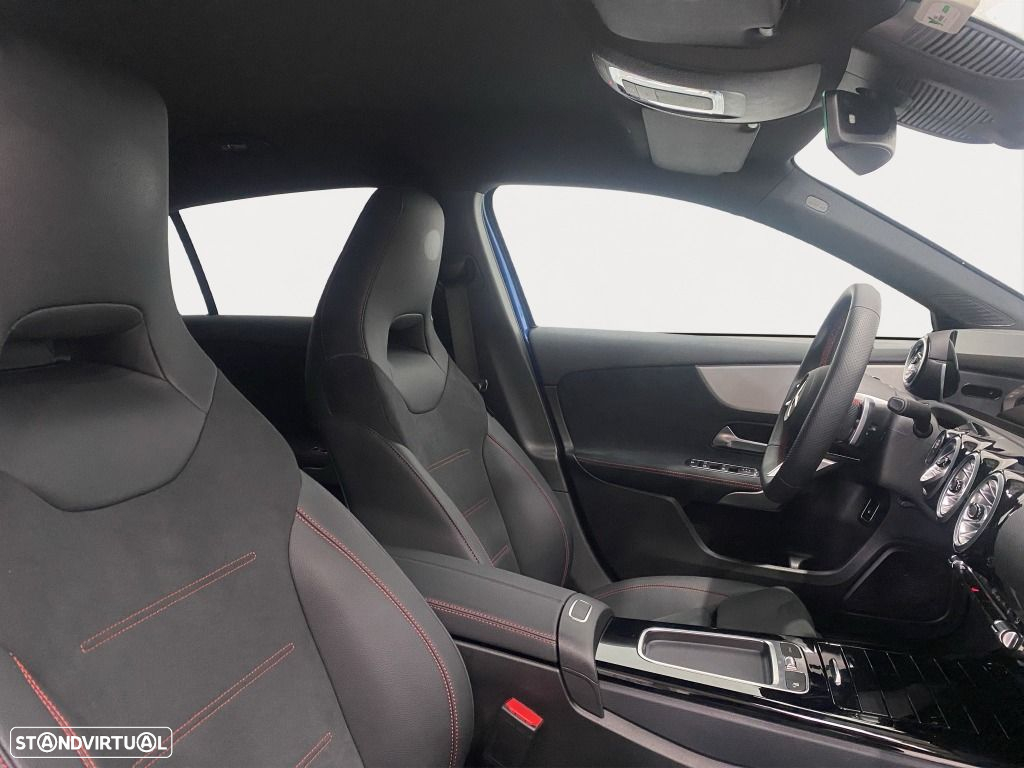 Mercedes-Benz A 250 - 12