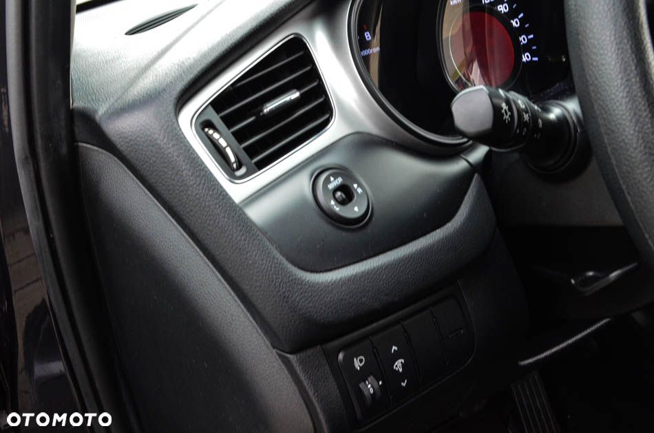 Kia Ceed 1.4 CVVT - 25