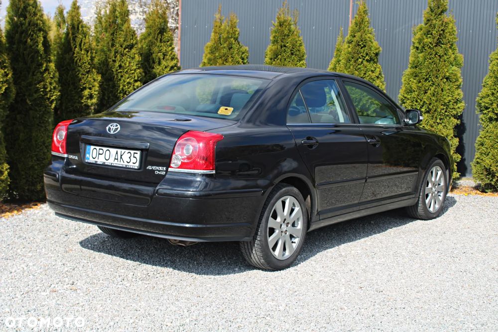 Toyota Avensis 2.0 D-4D Luna - 16