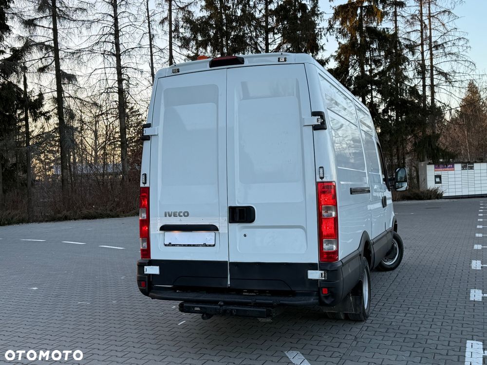 Iveco DAILY 35 - 11