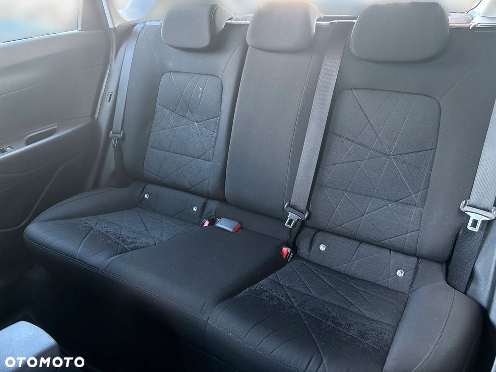 Hyundai Bayon 1.0 T-GDI Smart - 16