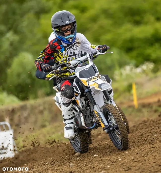 MRF Inny - 10
