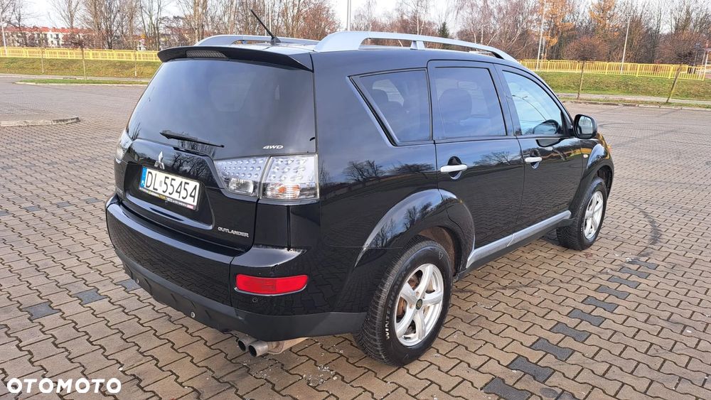 Mitsubishi Outlander 2.0 DID Instyle - 8