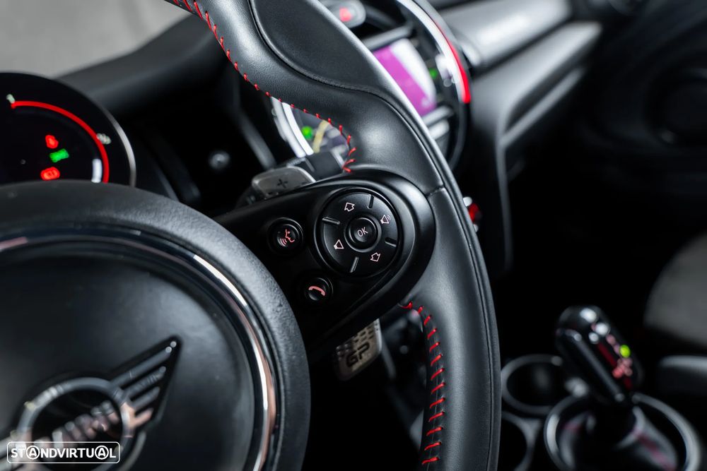 MINI 3 Portas John Cooper Works GP - 19