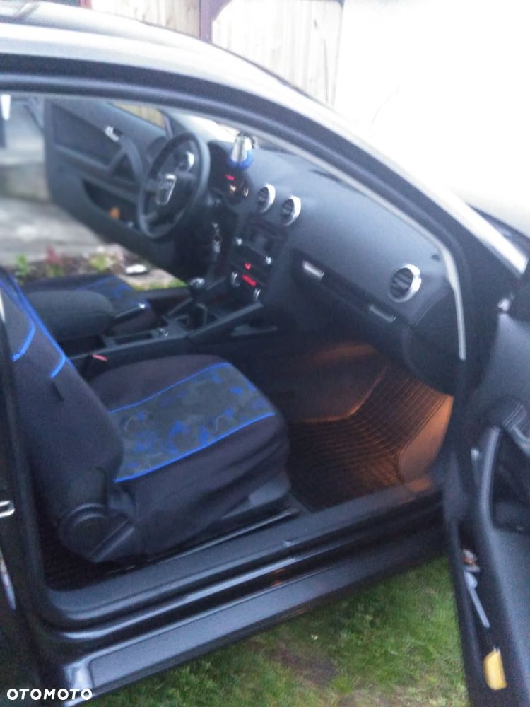 Audi A3 3-drzwiowe 1.6 TDI 99g DPF - 11