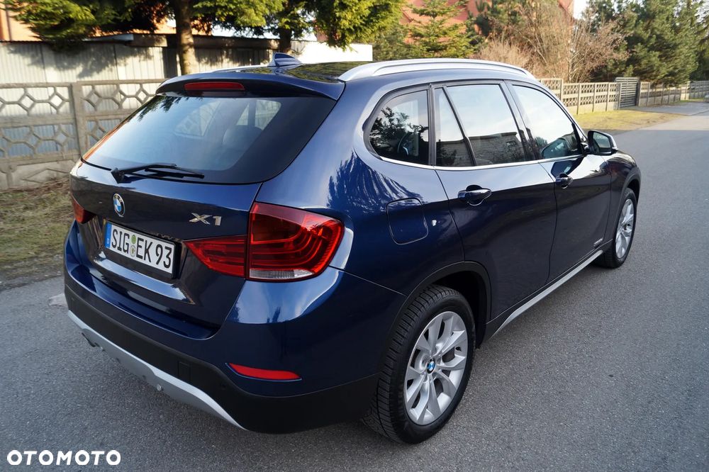 BMW X1 xDrive25d xLine - 13