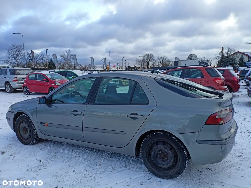Renault Laguna - 3