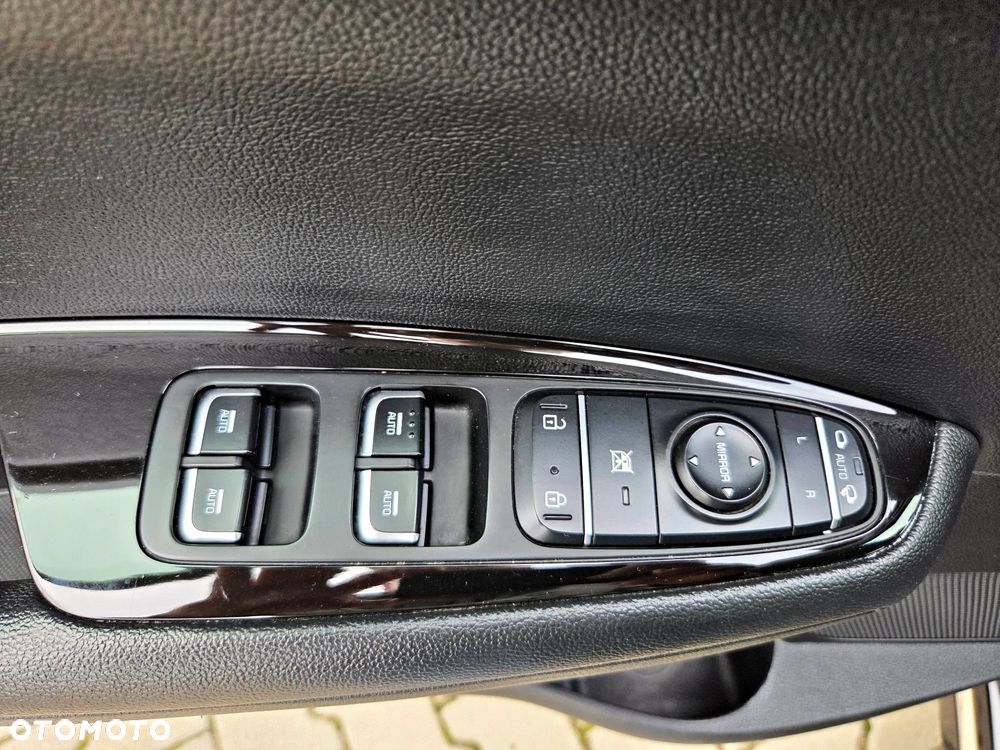 Kia Optima 1.6 T-GDI L DCT - 25
