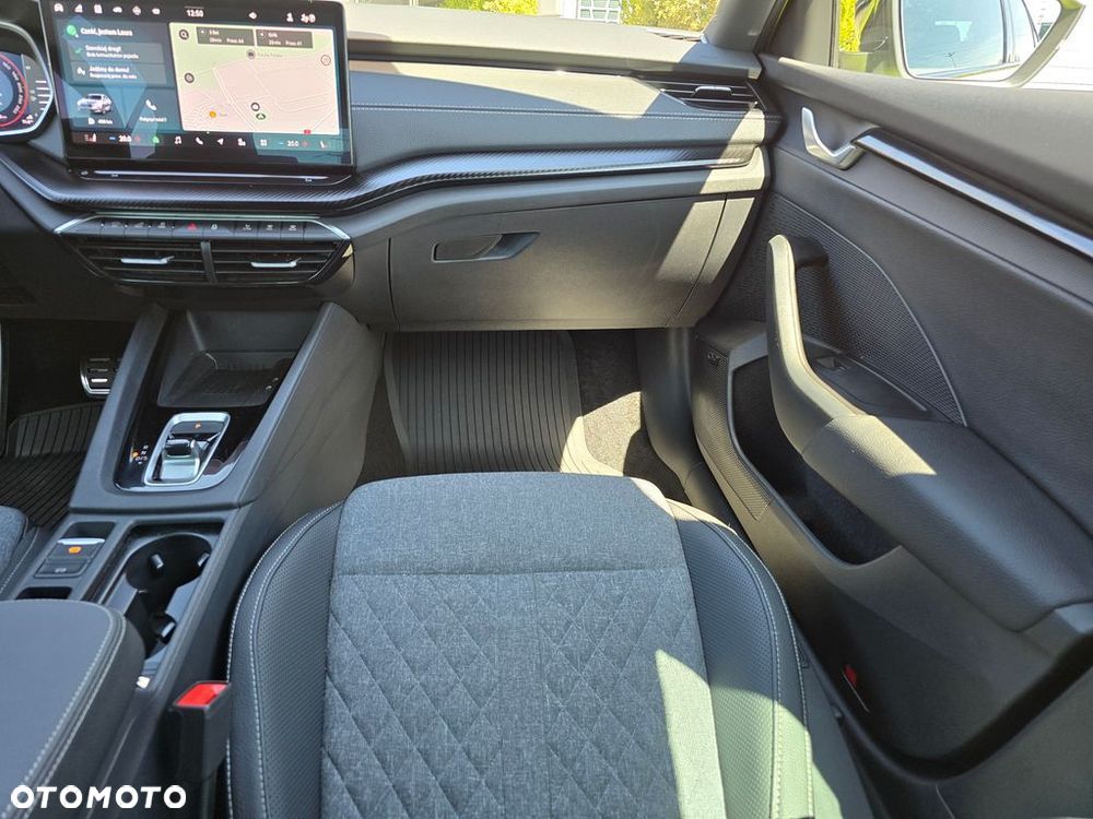 Skoda Octavia 1.5 TSI mHEV Sportline DSG - 24
