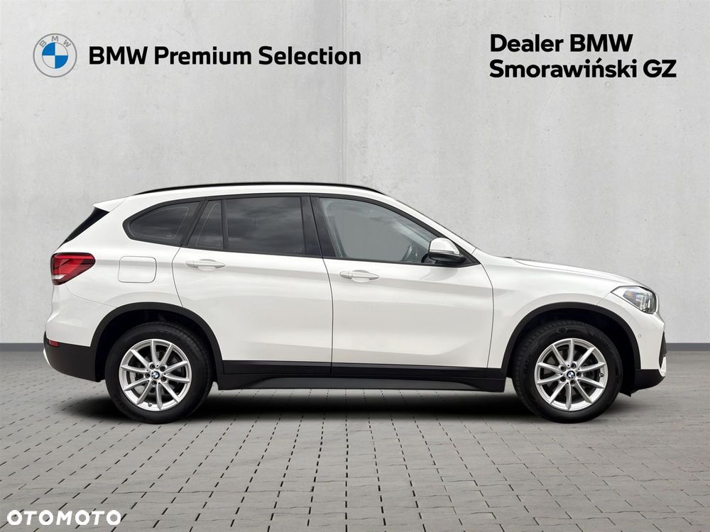 BMW X1 sDrive18i - 27