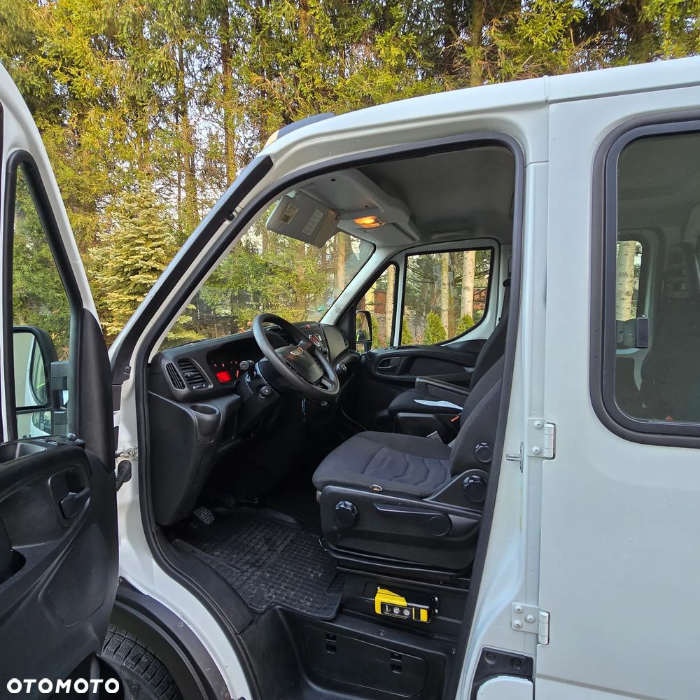 Iveco 35c16 - 16
