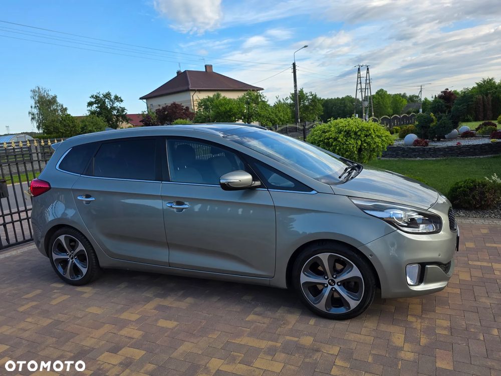 Kia Carens 1.7 CRDi Business Line 7os 7DCT - 16