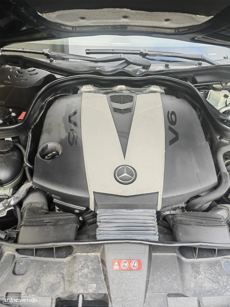 Mercedes-Benz 350 - 12