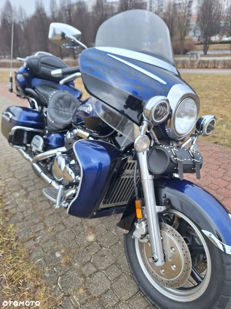 Yamaha Venture - 7