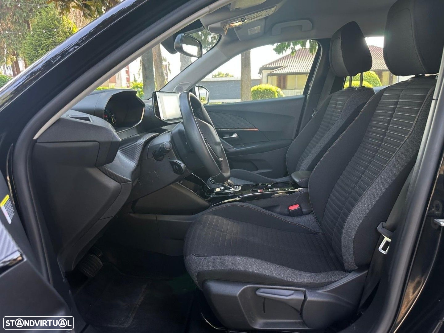 Peugeot e-2008 50 kWh Active Pack - 12