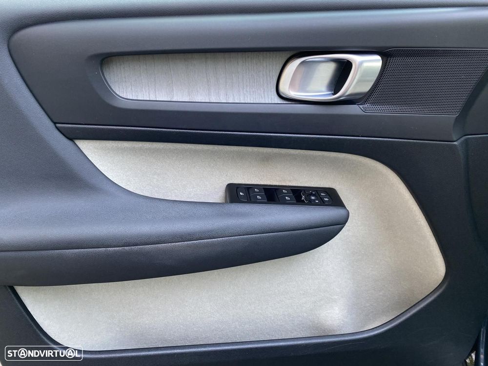 Volvo XC 40 1.5 T2 Inscription Geartronic - 11