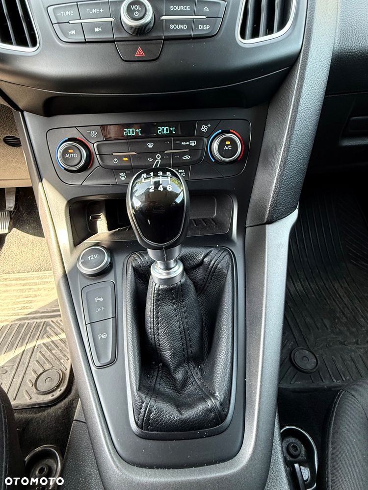 Ford Focus 1.5 TDCi Titanium - 18