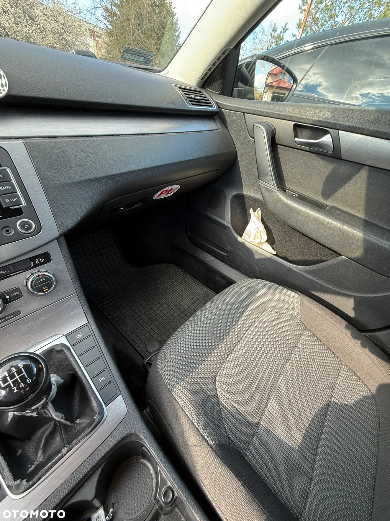 Volkswagen Passat - 16