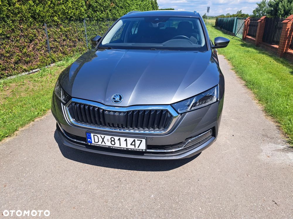 Skoda Octavia 2.0 TDI Style DSG - 2