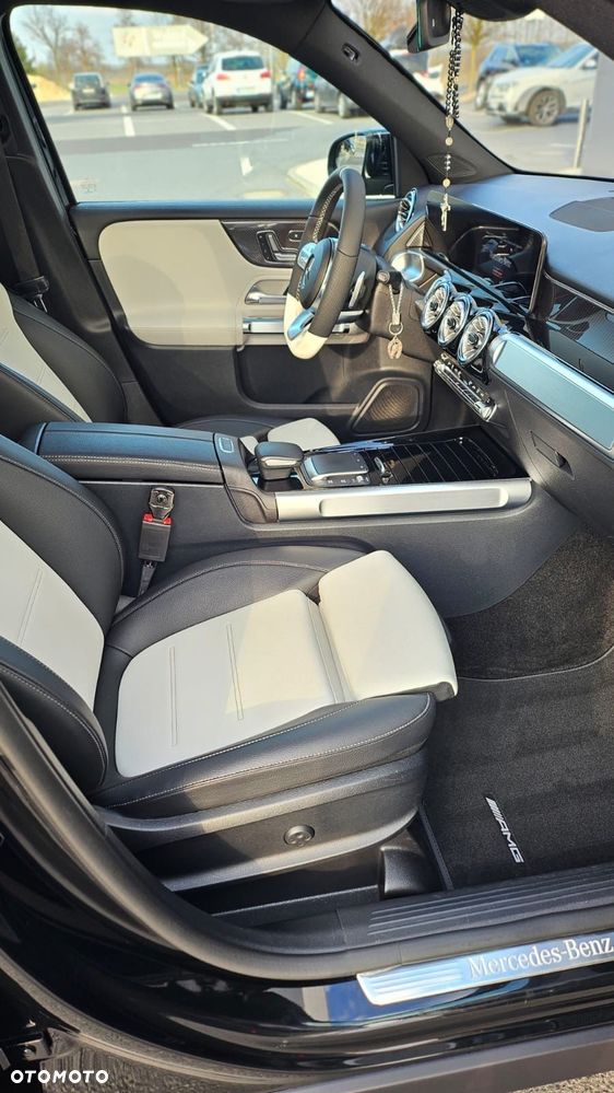 Mercedes-Benz GLB 200 d AMG Line 8G-DCT - 20
