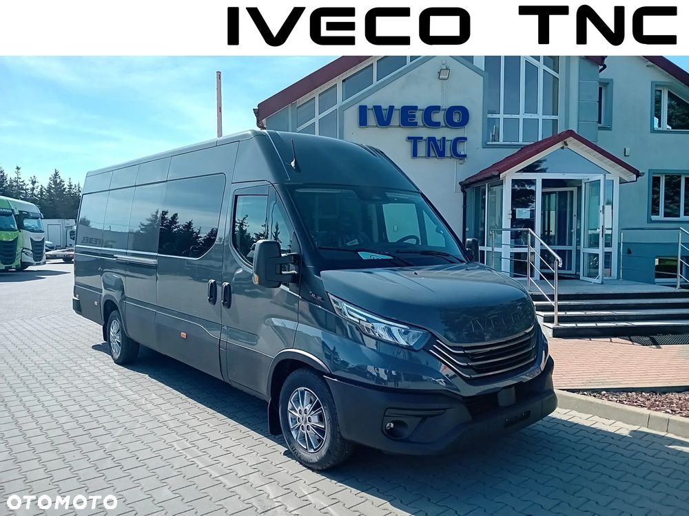 Iveco DAILY 35S18HV L4H2 3.0 180KM Brygadowy