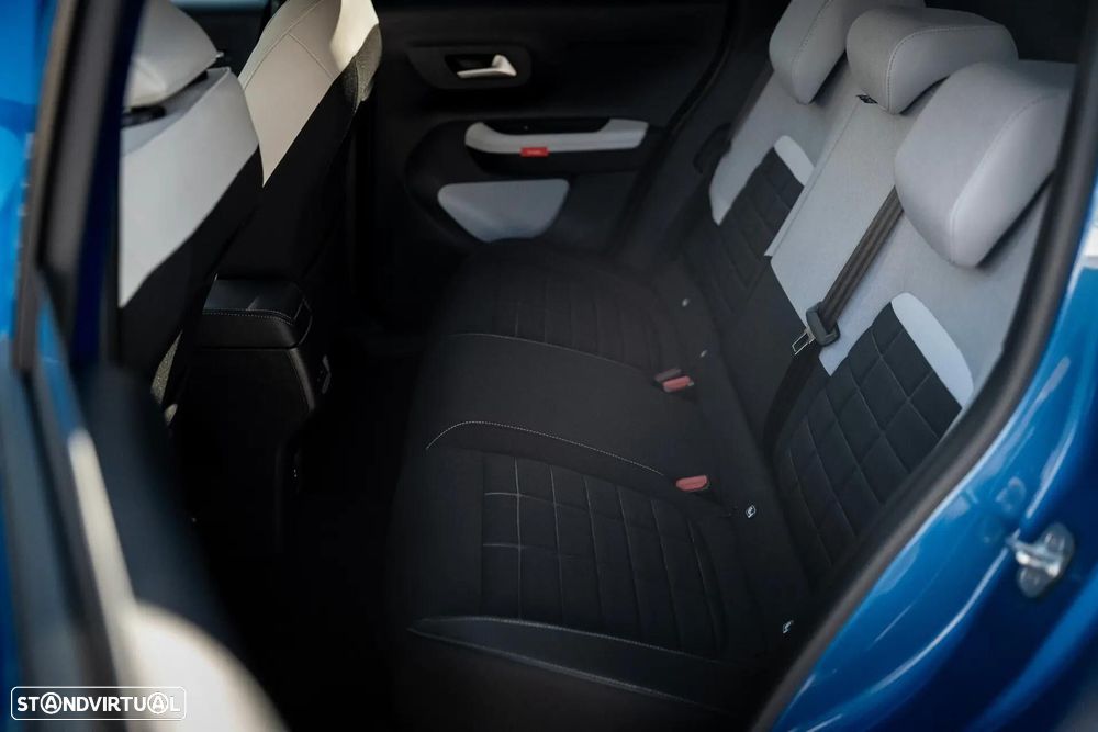 Citroën C3 Hybrid 110 ë-DCS6 PLUS - 19