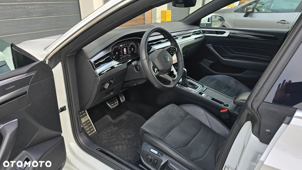 Volkswagen Arteon 2.0 TDI R-Line DSG - 8