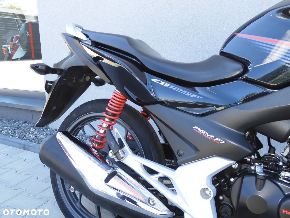 Honda CBF - 8