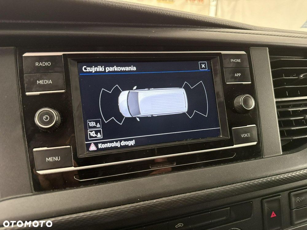 Volkswagen Transporter - 22