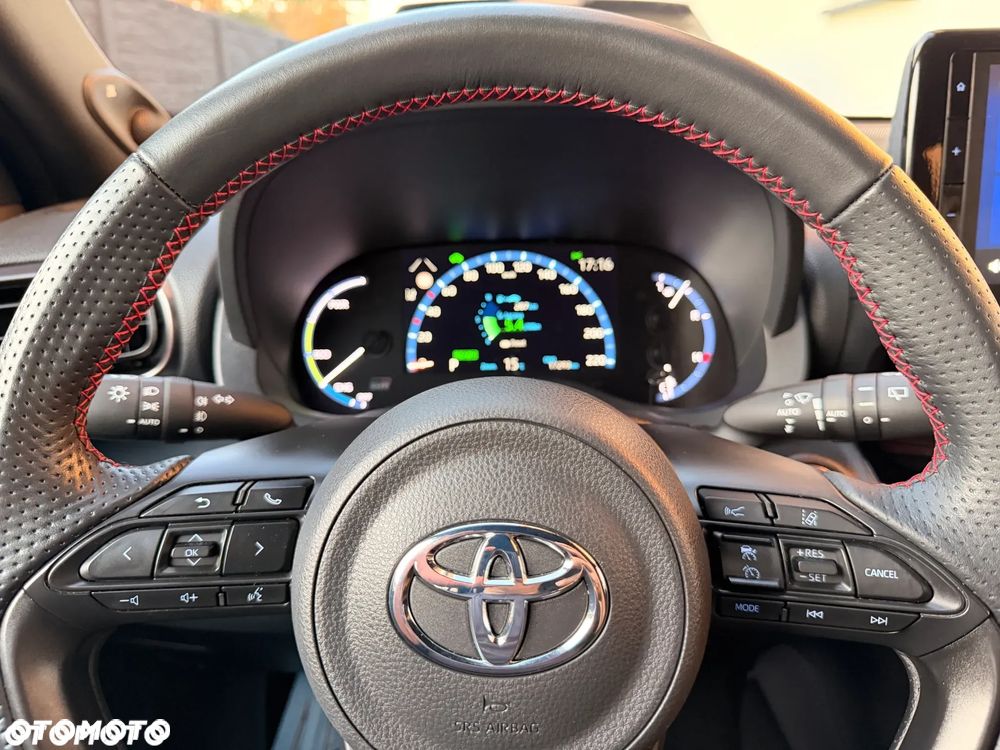 Toyota Yaris Cross 130 1.5 VVT-i GR Sport - 39